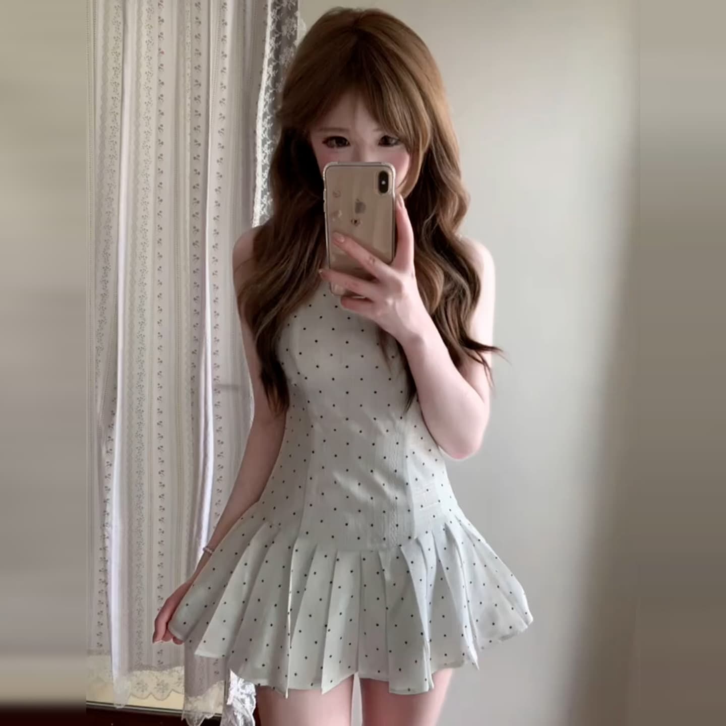 이중층 세트 인사이드 2026 새로운 화이트 도트 무늬 베이비 칼라 조끼 여성 드레스 봄 여름 허리 수축 플리츠 미니 스커트