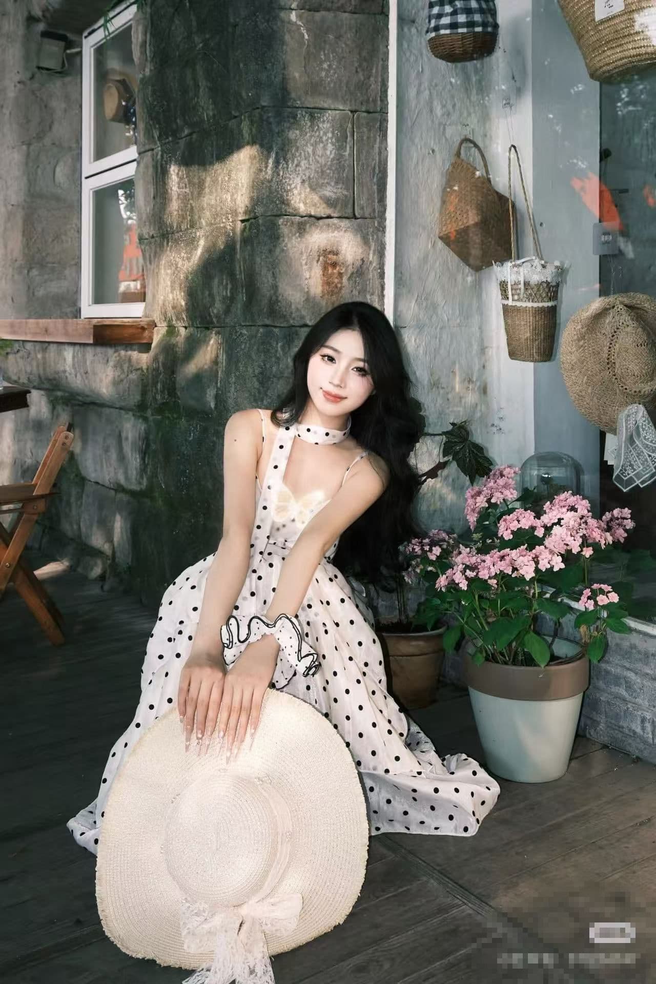 원본 것 있음 네리 디자인 센스 프랑스식 도트 무늬 허리 수축 슬림해 보이는 슬립 드레스 부드러운 바람 케이크 치마 상세 이미지 3