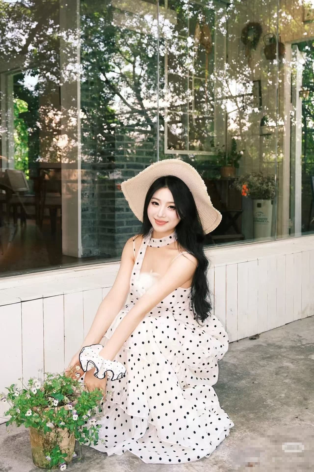 원본 것 있음 네리 디자인 센스 프랑스식 도트 무늬 허리 수축 슬림해 보이는 슬립 드레스 부드러운 바람 케이크 치마 상세 이미지 5