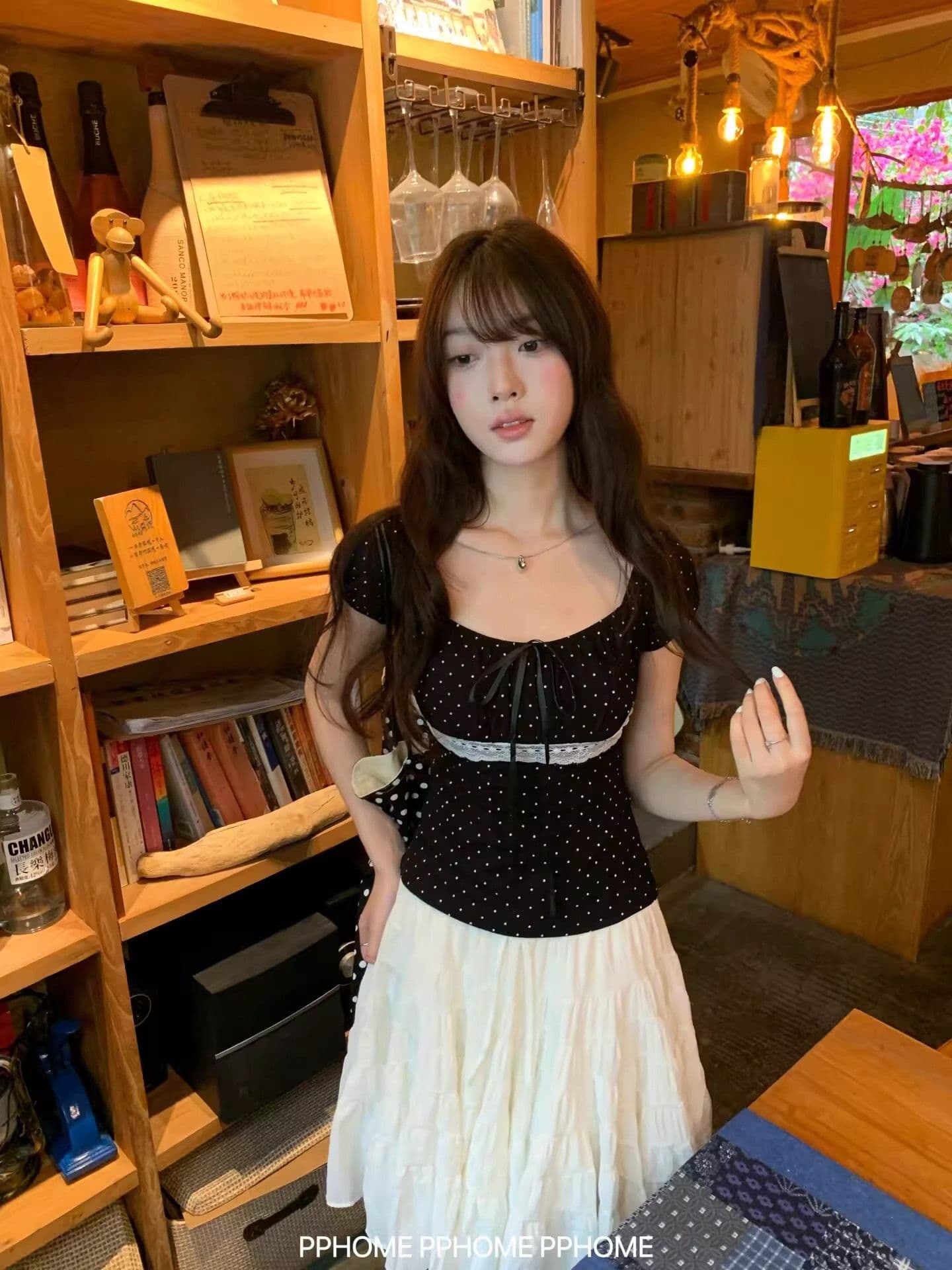 원본 좋은 품질 레이스 사람들 면 여름 새로운 달콤한 매운맛 레이스 조각 도트 무늬 광장 칼라 반팔 상세 이미지 3
