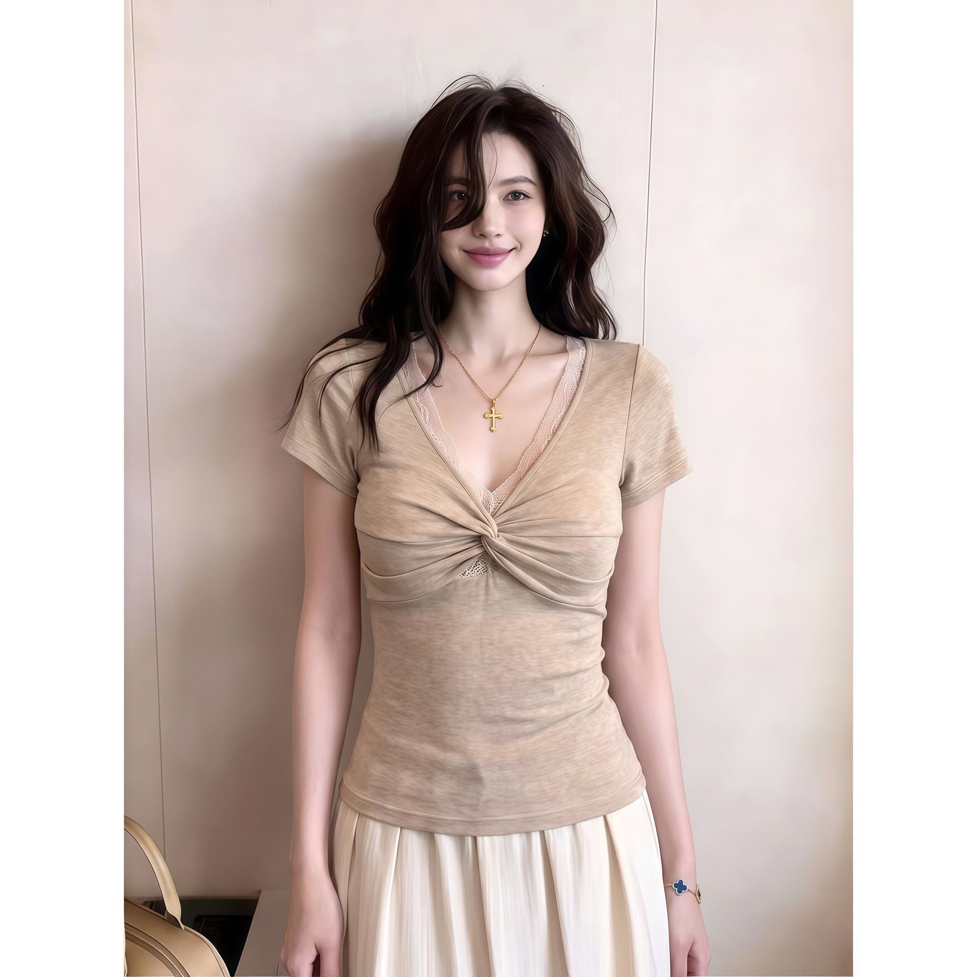 주간 실크 원단 순수한 욕망 레이스 조각 V넥 비틀림 페이크 레이어드 반팔 티셔츠 여성 여름 새로운 맨위 상세 이미지 3