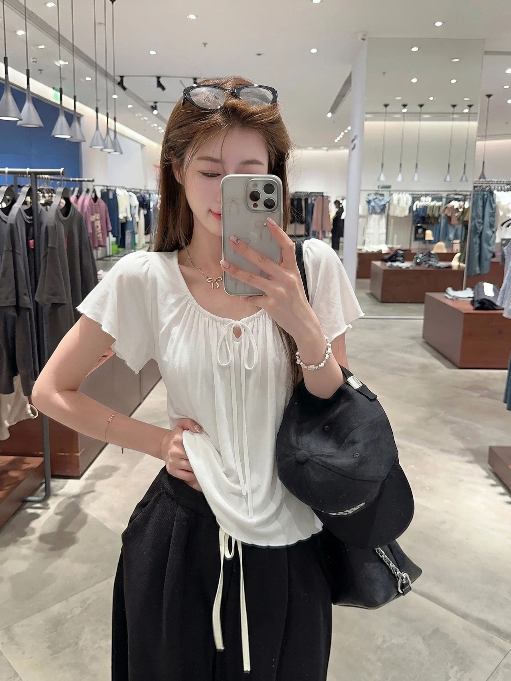 200그램 사람들 면 가벼움 도루 센스 좋은 핏 스타일 더 나은 디자인 센스 작은 대중 레이스업 화이트 반팔 티셔츠 상세 이미지 6