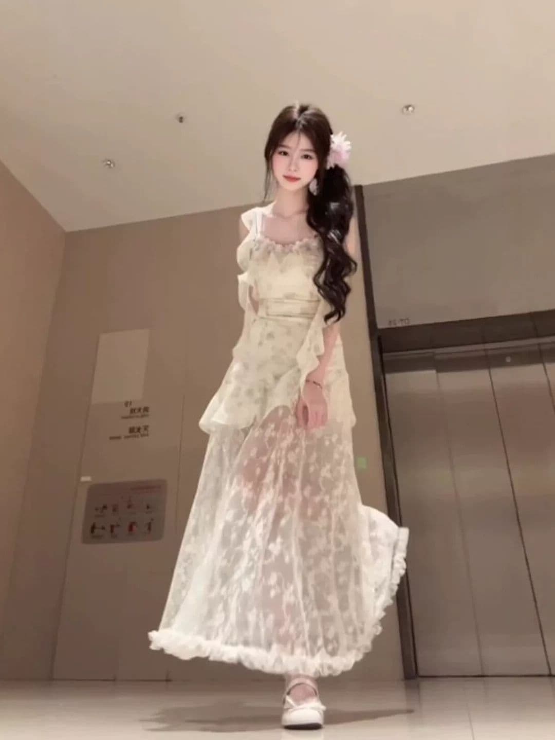 부드러운 바람 고유 한 슈퍼 잘 생긴 ~ 중 허리 수축 슬림해 보이는 요정 슬립 드레스 해변가 휴가 바람 드레스 2026 여름 이미지 4