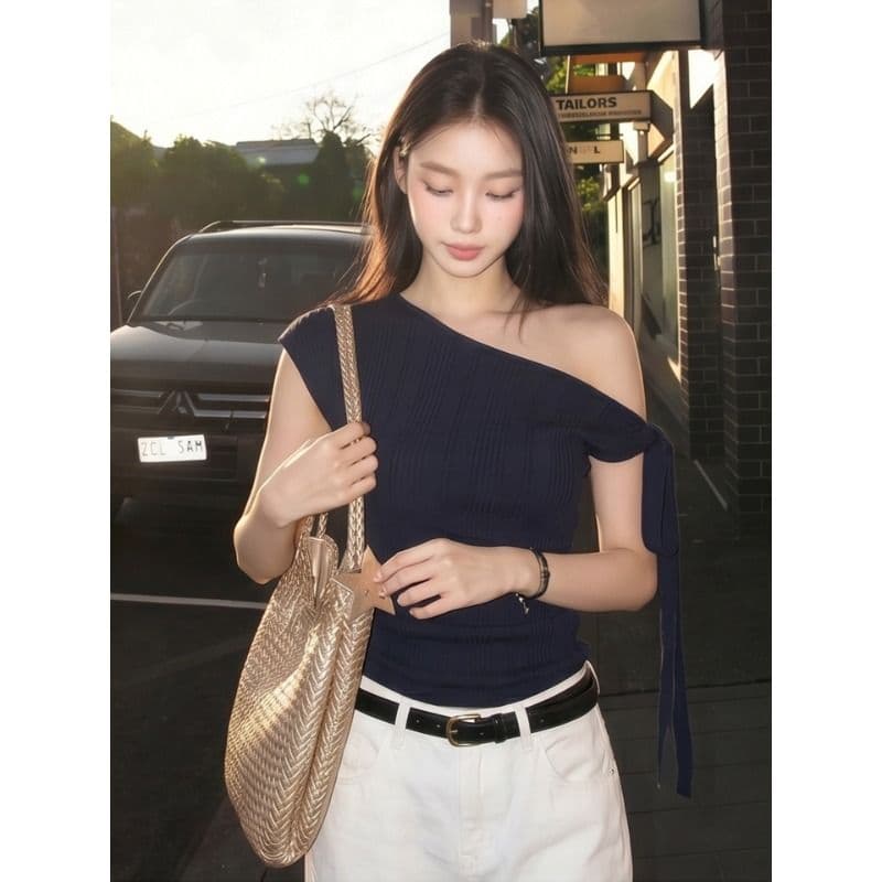 원본 대나무 마디 면 프랑스식 화이트 불규칙 비스듬한 어깨 반팔 티셔츠 여성 여름 몸매 가꾸기 슬림해 보이는 오프숄더 맨위 이미지 5