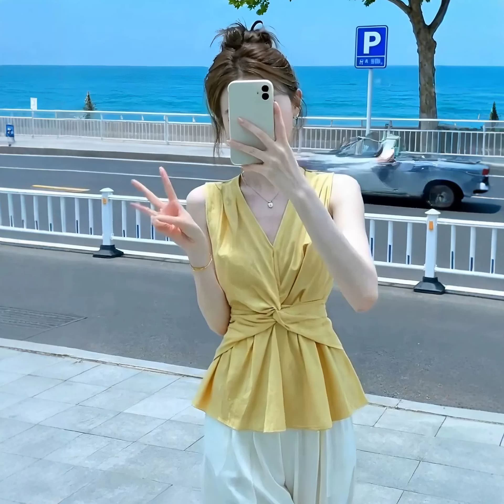 도파민 황색 비틀림 디자인 V넥 민소매 조끼 여성 여름 새로운 핫걸 바람 작은 키 외출용 맨위 상세 이미지 15
