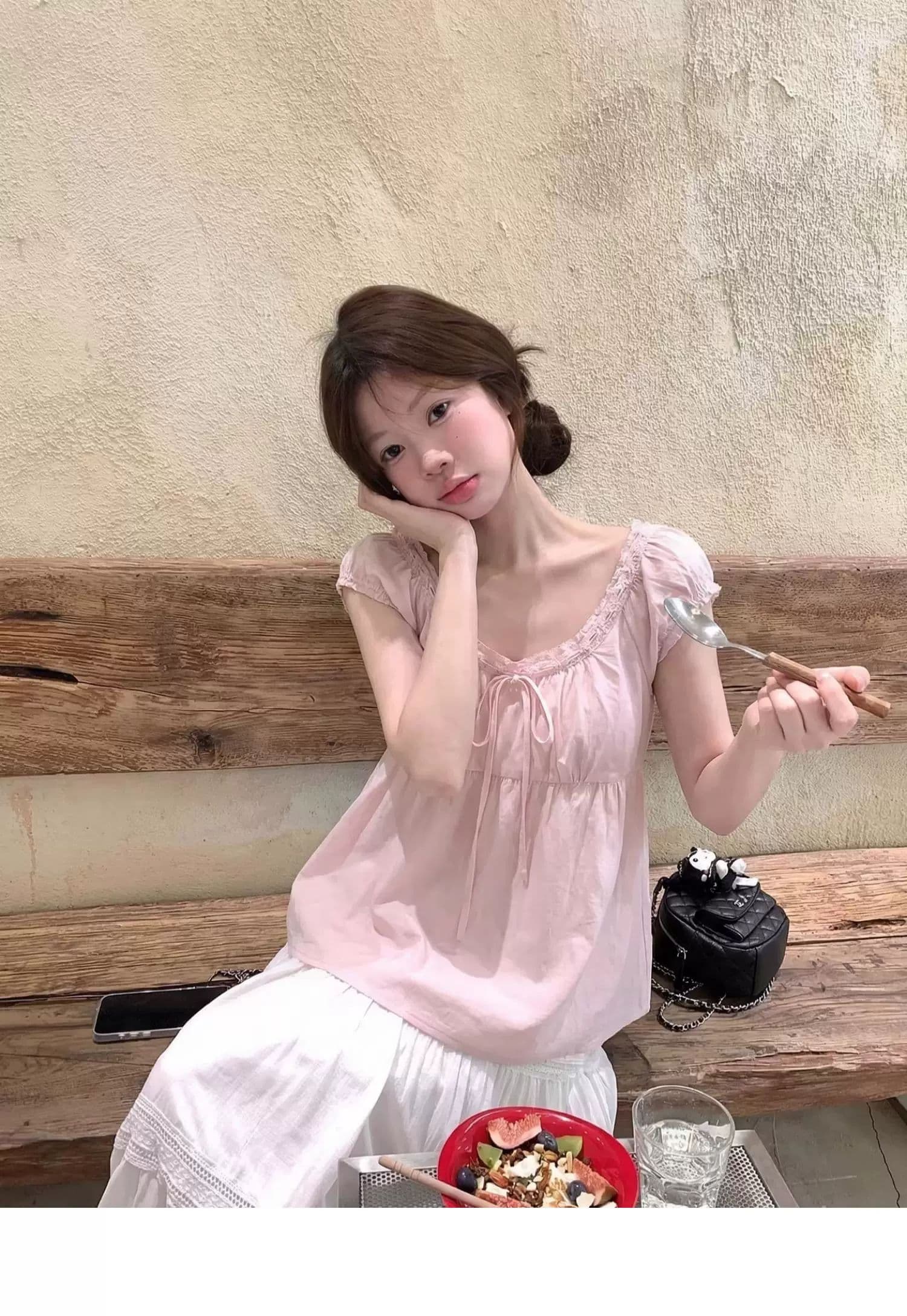 달콤한 스타일 핑크색 레이스 레이스 반팔 시폰 셔츠 여성 2026 년 여름 루즈핏 연령 감소 다용도 맨위 상세 이미지 7