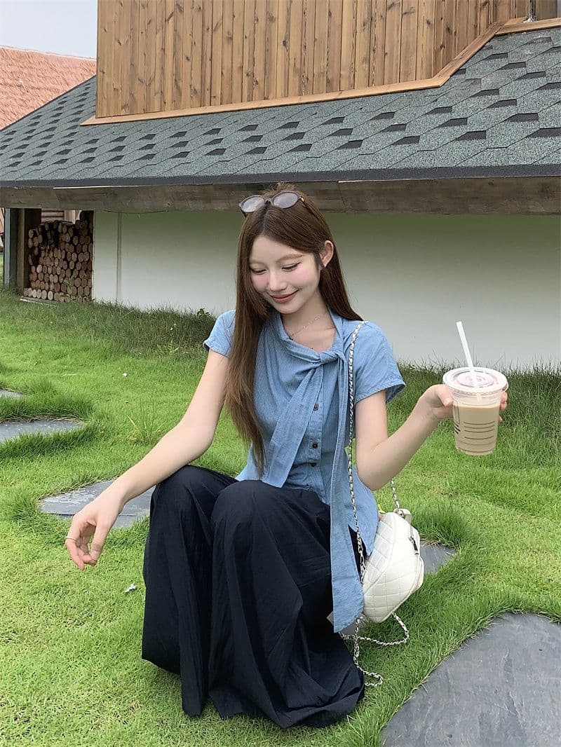 원본 품질 프랑스식 불규칙 슬림해 보이는 주름 맨위 고급 센스 스트라이프 리본 반팔 셔츠 상세 이미지 14