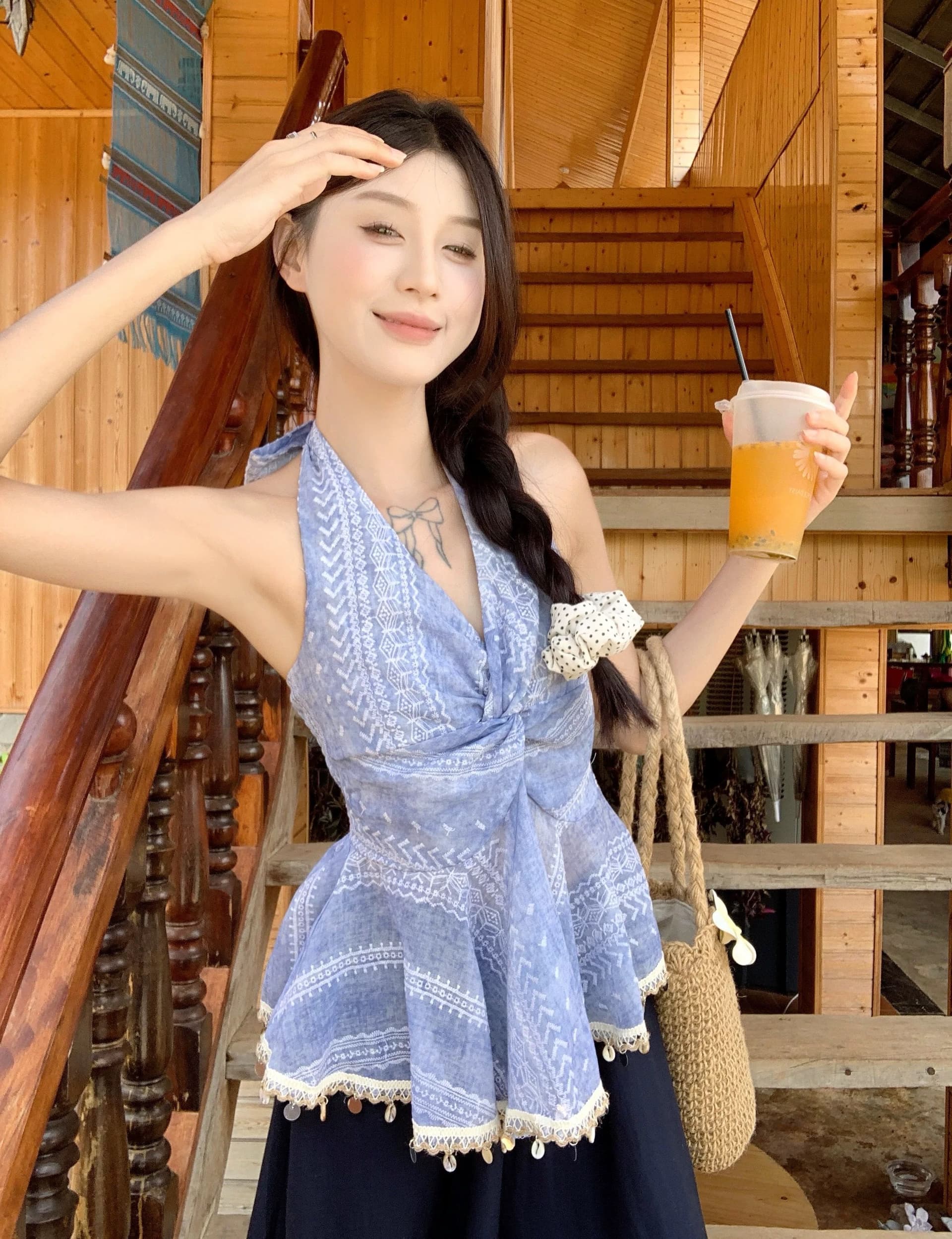 원본 자수 원단 명중 가져 가라. 민족 스타일 무거운 작업 자수 행침 목 V넥 조끼 여성 여름 섹시함 백리스 맨위 상세 이미지 11