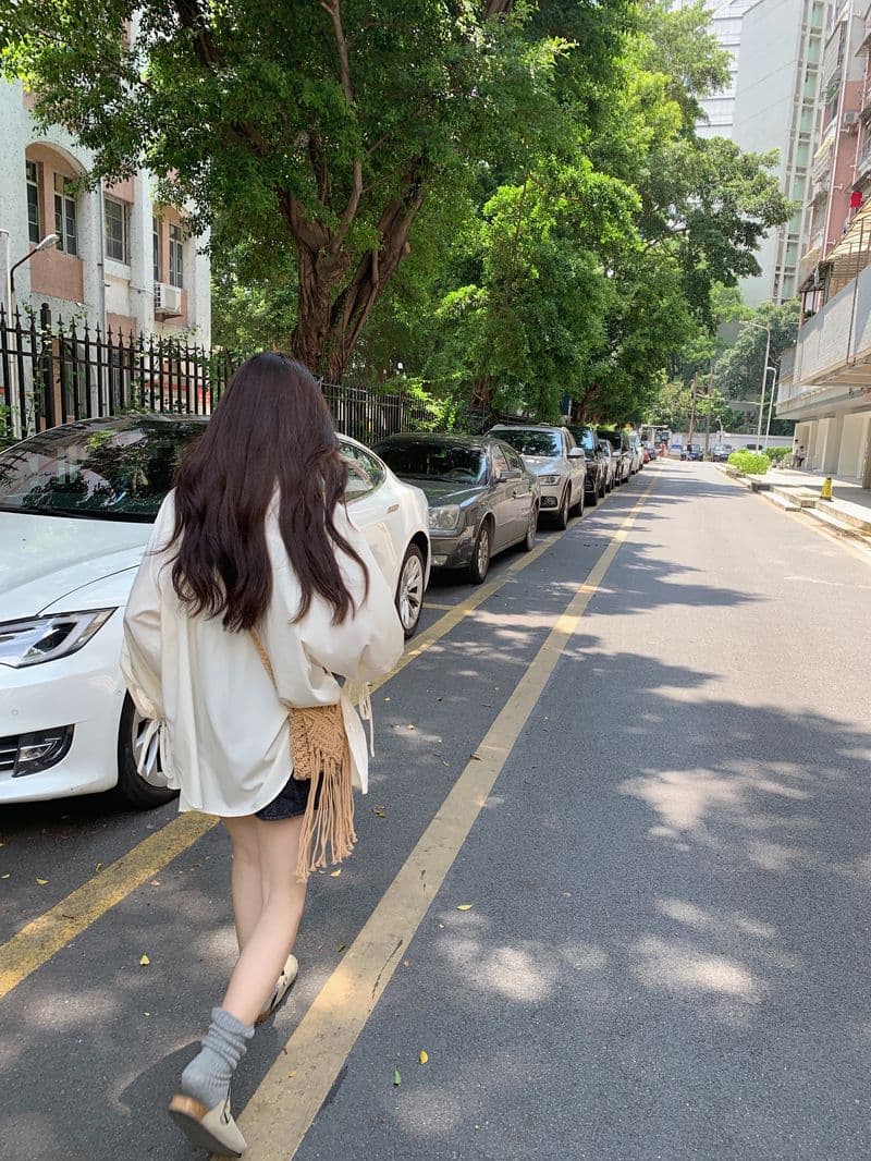 디자인 센스 작은 대중 색상 단추 셔츠 긴팔 2026 봄 가을 얇은 스타일 부드러운 우유 살구 색상 루즈핏 셔츠 재킷 상세 이미지 7