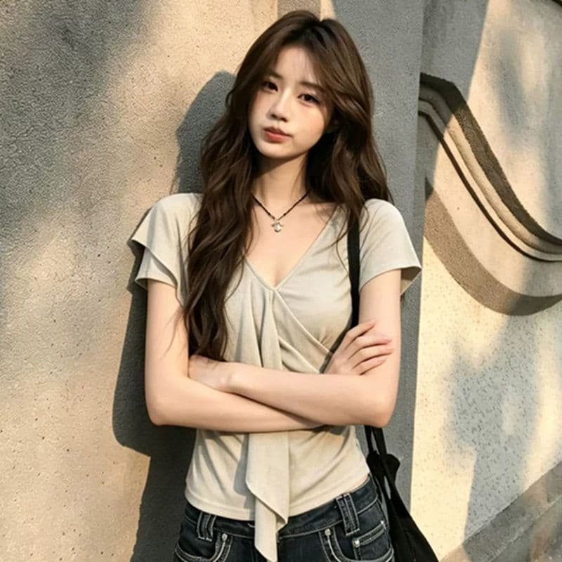 올해 인기 ~ 중 폭발 여성 의류 프릴 순수한 욕망 V넥 반팔 티셔츠 품격 허리 수축 슬림해 보이는 몸매 가꾸기 맨위 트렌디 이미지 4