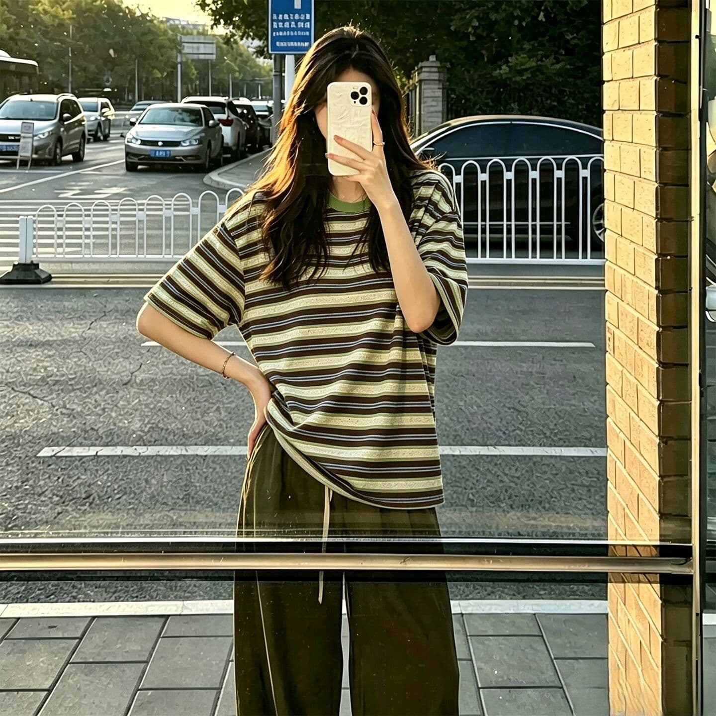 2026 여름 버터 과일 색상 일치 한 부서 느긋한 스트라이프 배색 반팔 티셔츠 여성 여름 와이드 느슨함 센스 맨위 상세 이미지 4