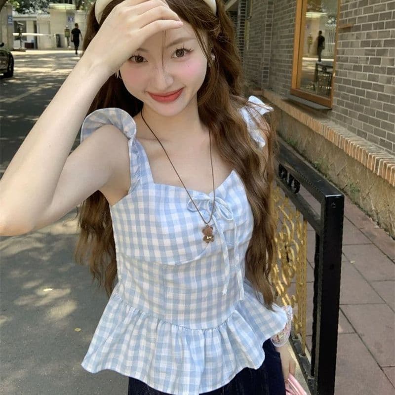 2026 새로운 파란색 체크무늬 작은 날다 소매 캐미솔 여름 순수한 욕망 바람 프릴 몸매 가꾸기 슬림해 보이는 맨위 이미지 4