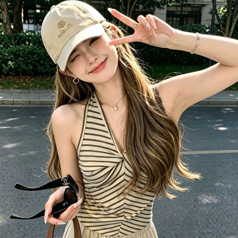 아메리칸 핫걸 비틀림 V넥 몸매 가꾸기 행침 목 캐미솔 2026 새로운 다용도 디자인 센스 순수한 욕망 맨위 이미지 4