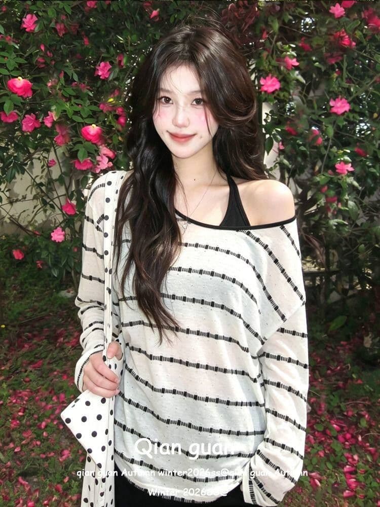 원본 컬러 짜임 스트라이프 비스듬한 어깨 긴팔 여성 여름 홀로우 아웃 자외선 차단 블라우스 루즈핏 오프숄더 맨위 투피스 세트 상세 이미지 3