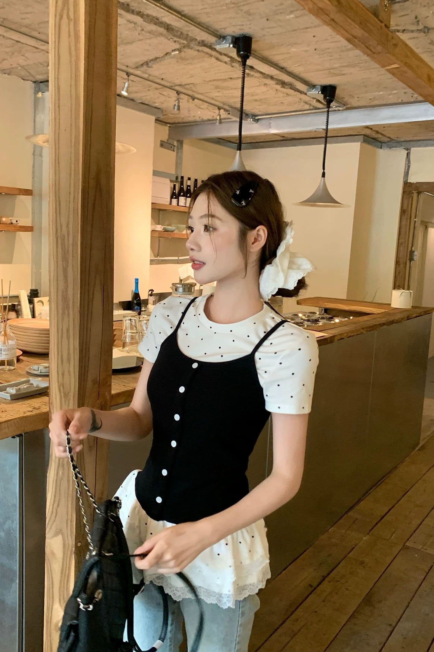 달콤한 핫걸 도트 무늬 페이크 레이어드 반팔 티셔츠 여성 여름 새로운 한 부서 달콤함 부드러운 몸매 가꾸기 슬림해 보이는 맨위 ins 상세 이미지 11