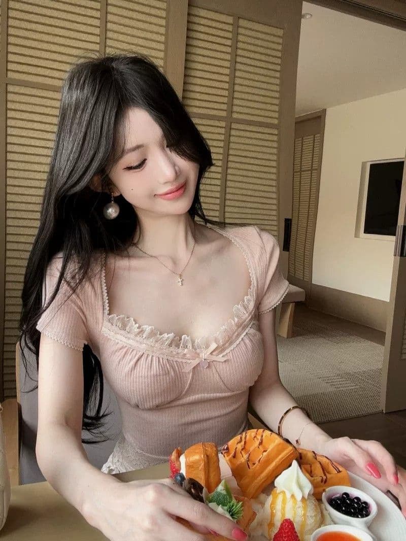 원본 원단 것 한 부서 부드러운 레이스 조각 리브 순수한 욕망 바람 핑크색 레이스 반팔 티셔츠 여성 의류 여름 상세 이미지 6