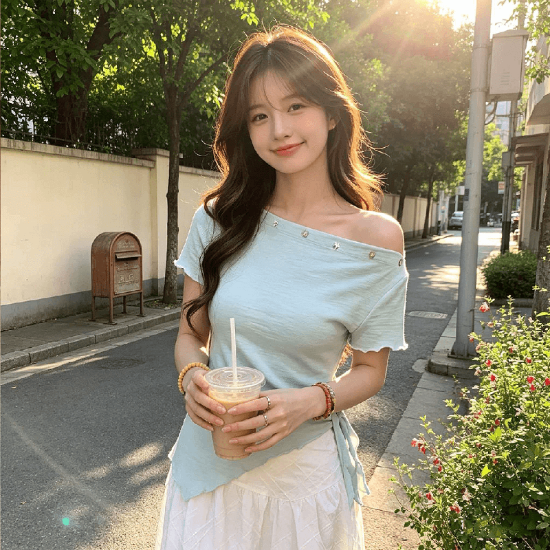 빅 사이즈 지방 mm 비스듬한 칼라 오프숄더 반팔 티셔츠 여성 디자인 센스 작은 대중 스트랩 몸매 가꾸기 슬림해 보이는 비대칭 맨위 여름 상세 이미지 4