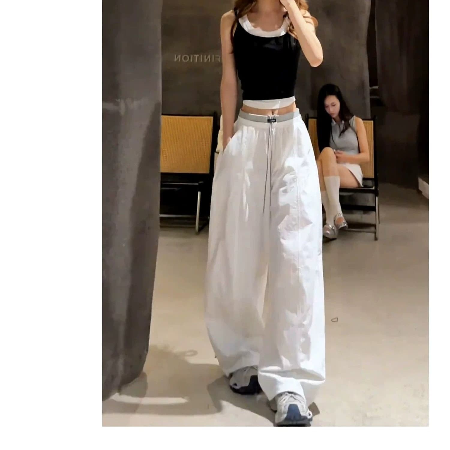 일본식 화이트 배색 허리 미드 라인 와이드 레깅스 바지 가을 2026 새로운 미니멀리즘 바람 루즈핏 슬림해 보이는 캐주얼 긴 바지 이미지 5