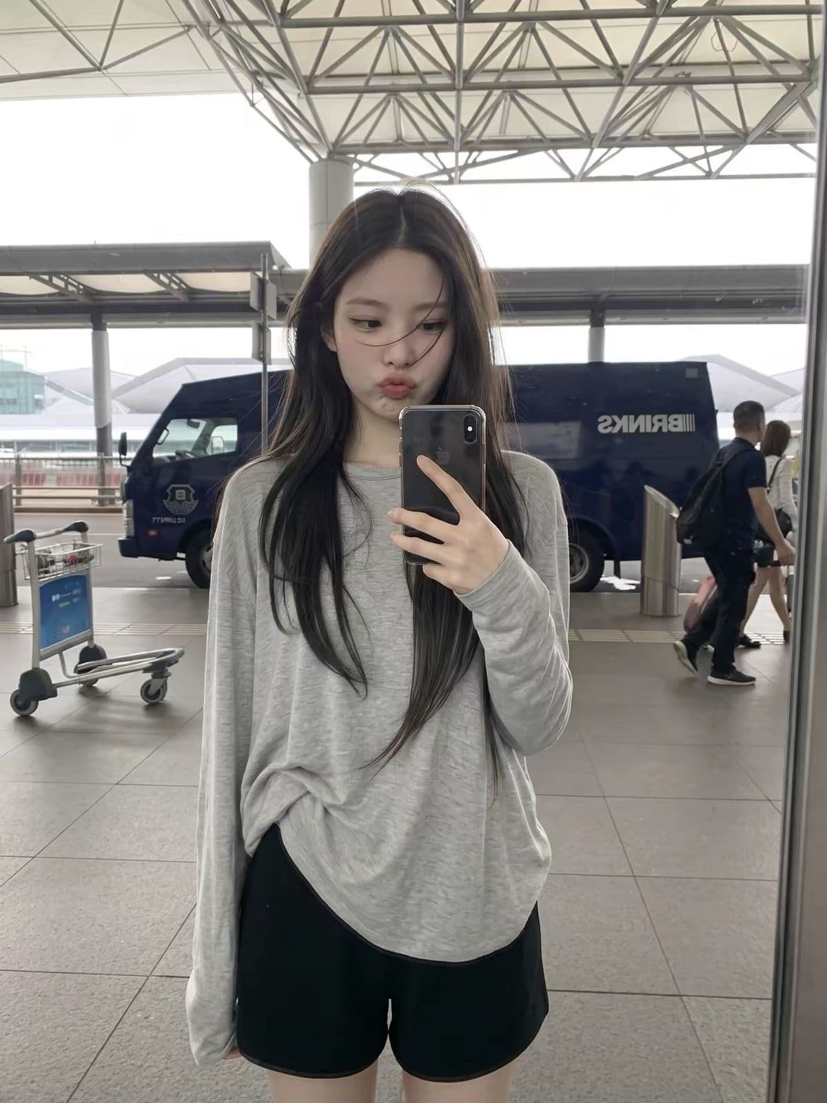 2026 가을 광저우 원단 반팔 티셔츠 여성 상세 이미지 2