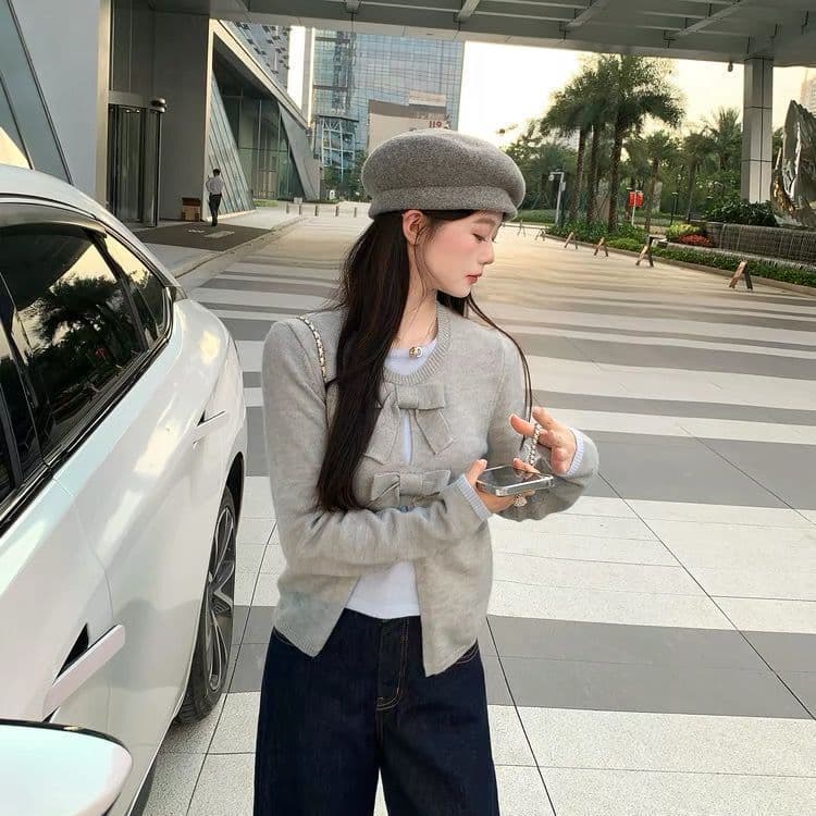 페이크 레이어드 2026 가을 겨울 새로운 디자인 센스 연령 감소 나비 매듭 스웨터 긴팔 풀오버 니트 스웨터 맨위 상세 이미지 3