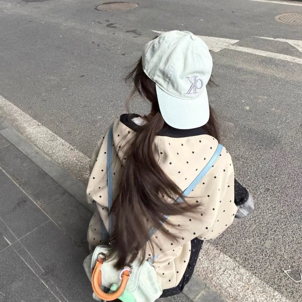 2026 가을 얇은 스타일 복잡한 블랙 하단 이후 패키지 칼라 순수한 Mianhua 면 복합 후드티 여성 이미지 5