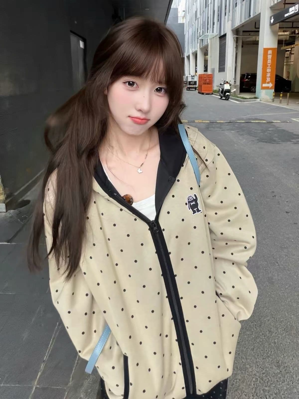 2026 가을 얇은 스타일 복잡한 블랙 하단 이후 패키지 칼라 순수한 Mianhua 면 복합 후드티 여성 상세 이미지 2