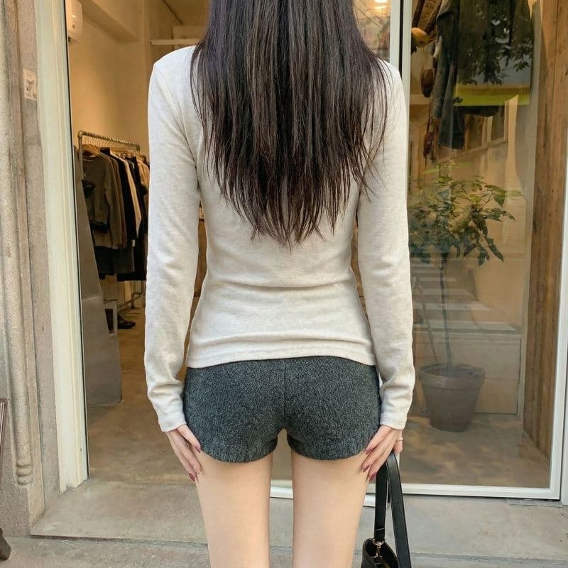 실사 280 그램 양 플러시 원본 헨리 칼라 털이 있는 긴팔 티셔츠 기본 셔츠 여성 인사이드 잡아라. 의류 상세 이미지 9