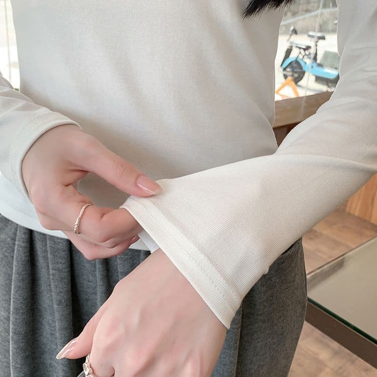 2026 가을 280 그램 양 플러시 De 플러시 기본 셔츠 여성 봄 가을 겨울 긴팔 티셔츠 털이 있는 라운드 넥 긍정적 인 어깨 상세 이미지 12