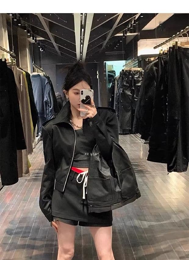 검정색 스탠드 칼라 넓은 어깨 여성 코트 가을 새로운 개성 단색 레트로 쇼트 스타일 캐주얼 다용도 재킷 맨위 트렌디 상세 이미지 4