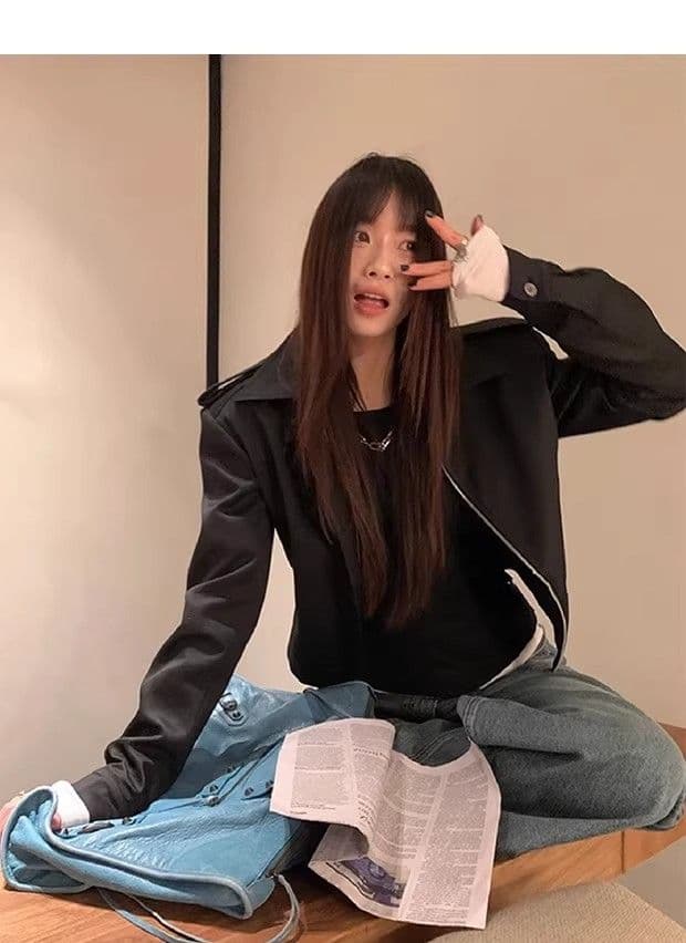 검정색 스탠드 칼라 넓은 어깨 여성 코트 가을 새로운 개성 단색 레트로 쇼트 스타일 캐주얼 다용도 재킷 맨위 트렌디 상세 이미지 5