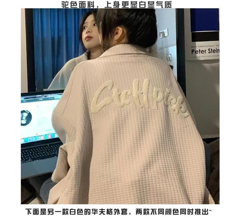 털 루트 자수 거리 레트로 알파벳 자수 펌프 로프 재킷 여자 학생 가을 후아 남편 그리드 재킷 맨위 트렌디 상세 이미지 9