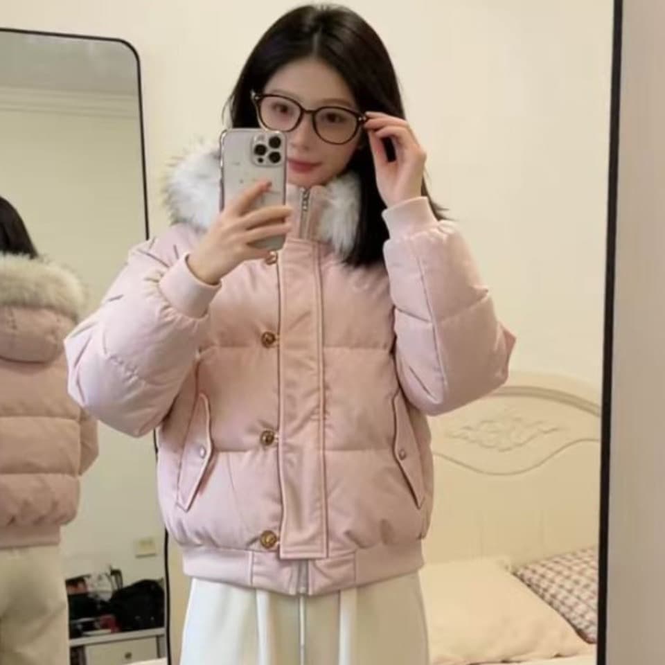 2026 커플 새로운 후드 모피 칼라 다운 재킷 여자 겨울 작은 키 패딩 재킷 루즈핏 빅 사이즈 두꺼움 재킷 이미지 2