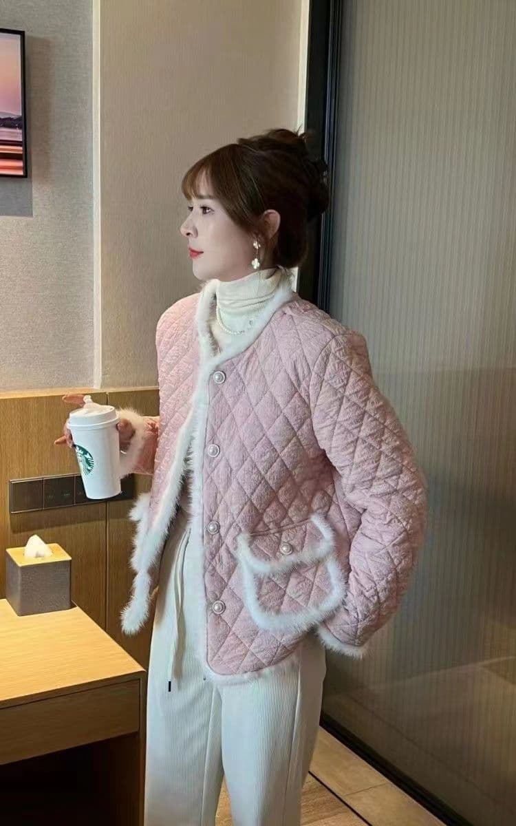 인터넷 유명인 작은 샤넬 스타일 면 의류 여성 2026 년 겨울 새로운 빛 럭셔리 패션 링 그리드 솜을 넣은 두꺼운 폭발 재킷 상세 이미지 4
