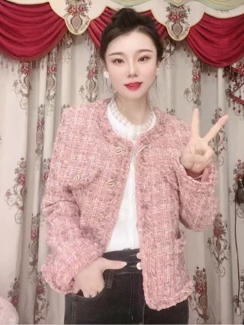 2026 가을 핑크색 작은 샤넬 스타일 솜을 넣은 여성 코트 겨울 새로운 고급 트위드 명문 여성 바람 맨위 여성 상세 이미지 12