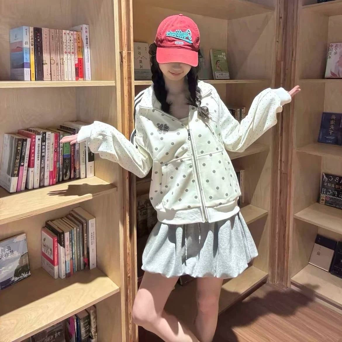 한 부서 자이언트 잘 생긴 도트 무늬 여성 코트 가을 2026 새로운 루즈핏 캐주얼 고급 센스 스트라이프 야구 유니폼 후드티 이미지 5
