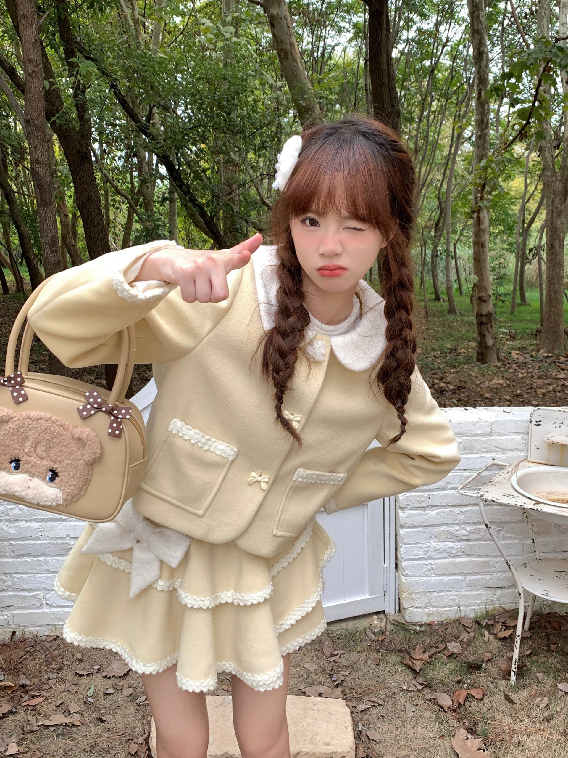 가을 겨울 새로운 우유 황색 다우 시시 조기 가을 모직 올해 인기 아름다운 세트 치마 투피스 슈트 여성