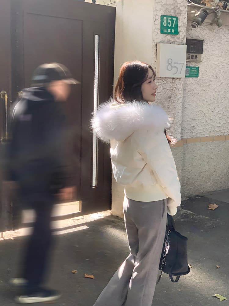 2026 작은 마을 산산 눈 반사하다 阑珊 시뮬레이션 전갈 모피 칼라 면 의류 여성 겨울 방풍 짧은 후드 작은 키 재킷 상세 이미지 16