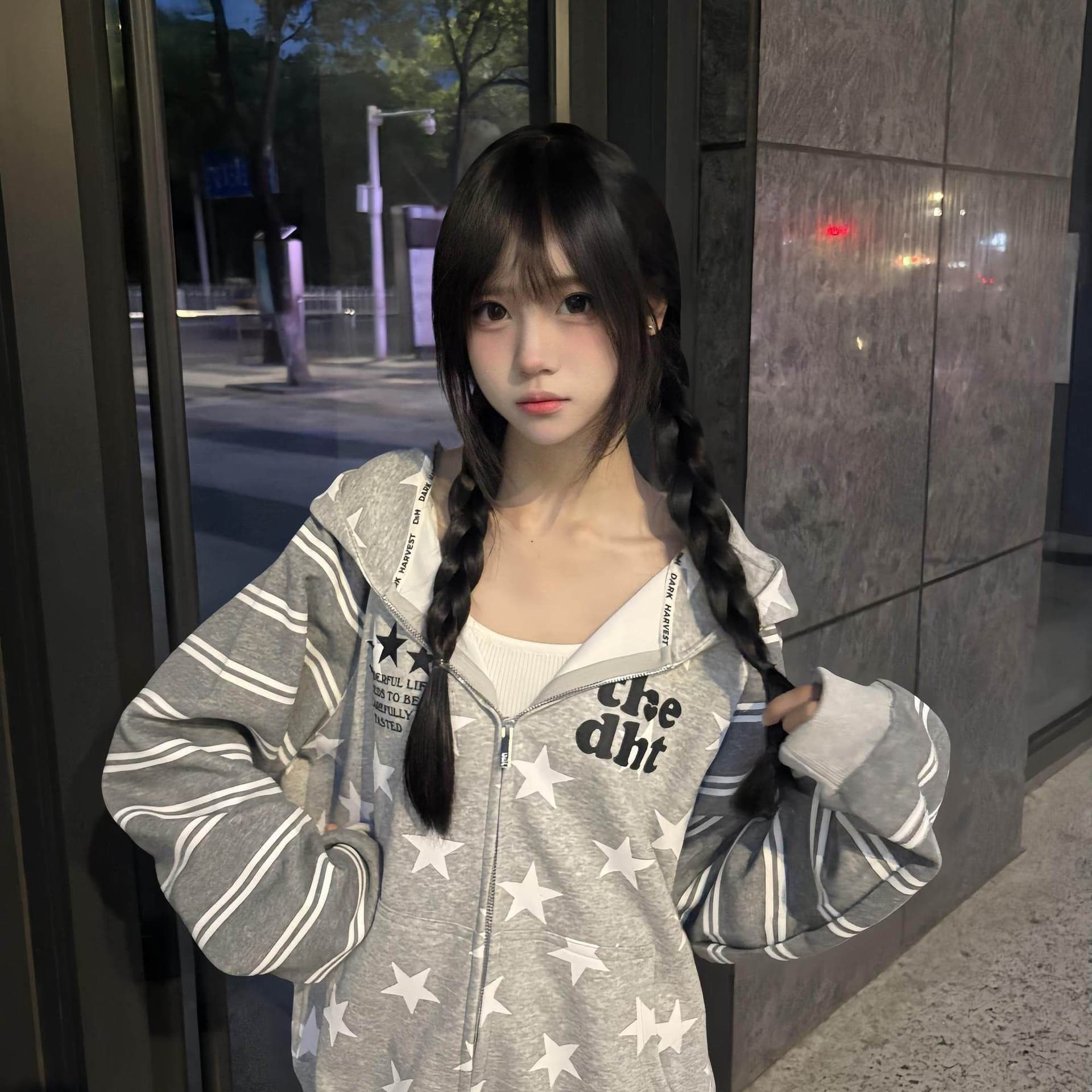 2026 가을 얇은 스타일 전체 자수 백금 지퍼 이후 패키지 칼라 순수한 Mianhua 면 복합 후드티 여성 이미지 2