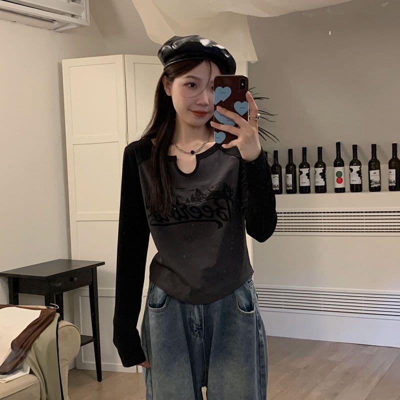 4 색 아메리칸 레트로 V넥 긍정적 인 어깨 배색 긴팔 티셔츠 여성 가을 겨울철 몸매 가꾸기 불규칙 기본 셔츠 상세 이미지 6
