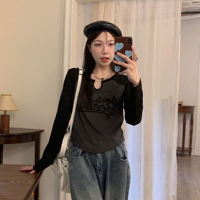 4 색 아메리칸 레트로 V넥 긍정적 인 어깨 배색 긴팔 티셔츠 여성 가을 겨울철 몸매 가꾸기 불규칙 기본 셔츠 상세 이미지 9