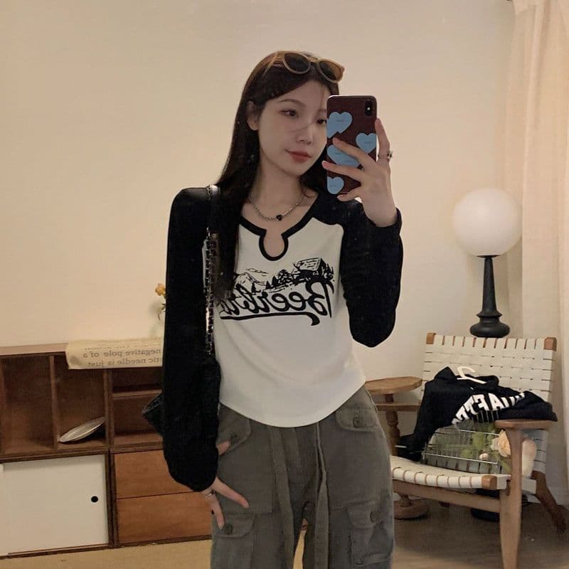 4 색 아메리칸 레트로 V넥 긍정적 인 어깨 배색 긴팔 티셔츠 여성 가을 겨울철 몸매 가꾸기 불규칙 기본 셔츠 상세 이미지 19