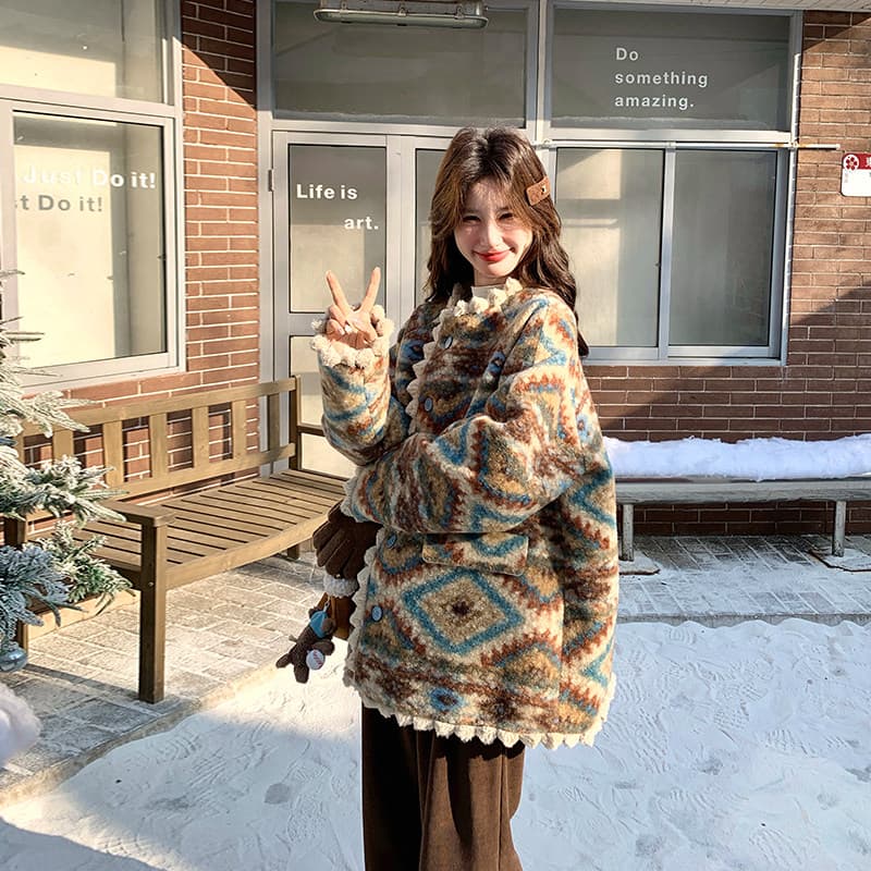 자이언트 잘 생긴 레트로 무늬 면 의류 이름 가족 바람 여성 겨울 새로운 연령 감소 솜을 넣은 내피 디자인 센스 꽃무늬 재킷 이미지 3