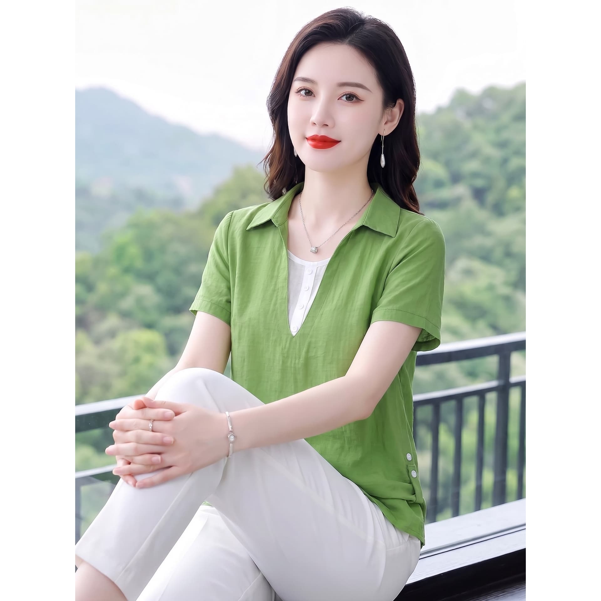 2026 주간 실크 면 린넨 여성 셔츠 여름 새로운 페이크 레이어드 V넥 반팔 중년 엄마 표지 배 슬림해 보이는 이미지 6