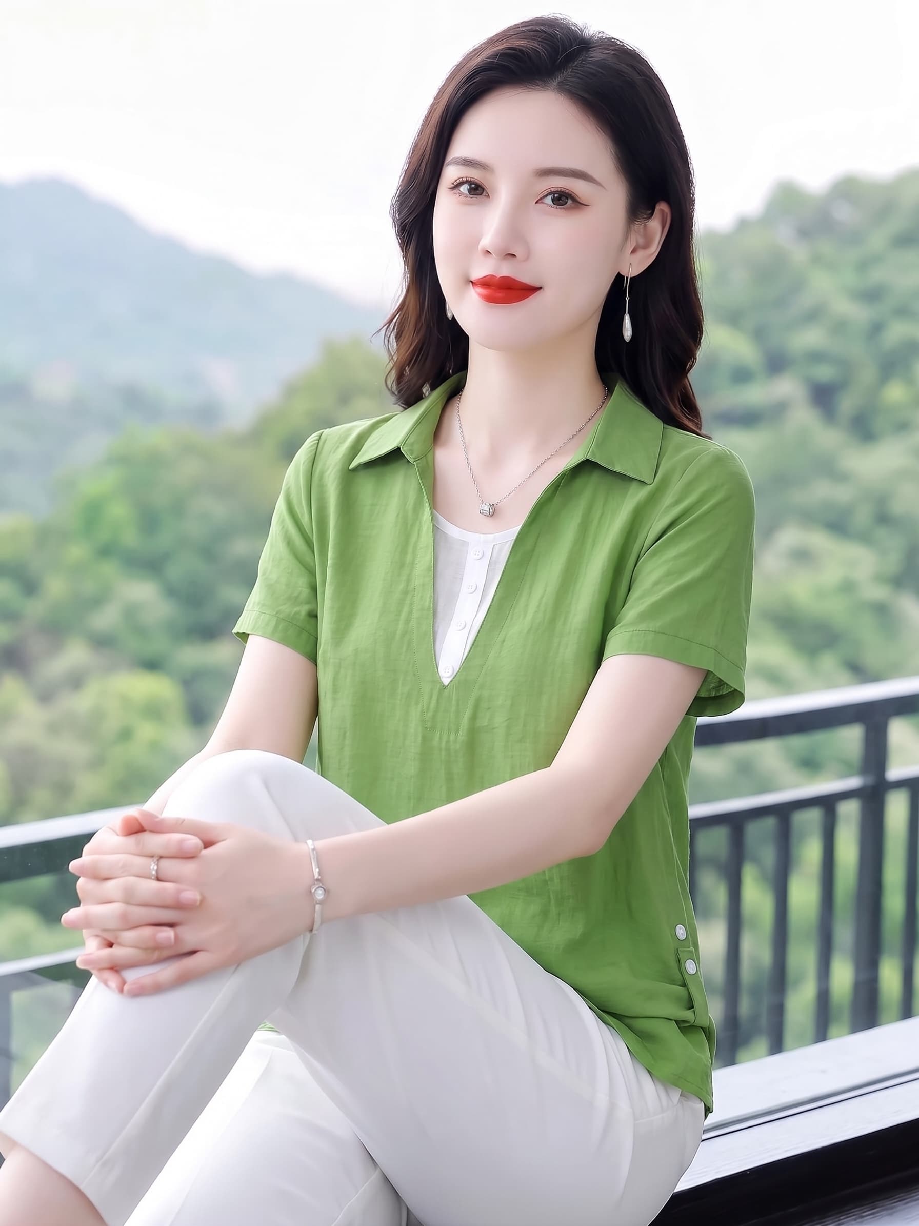 2026 주간 실크 면 린넨 여성 셔츠 여름 새로운 페이크 레이어드 V넥 반팔 중년 엄마 표지 배 슬림해 보이는 상세 이미지 9