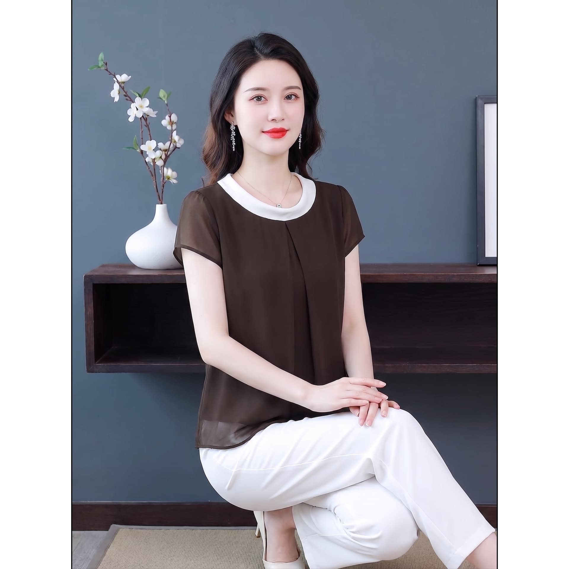 2026 배색 라운드 넥 쉬폰 톱 여성 여름 얇은 스타일 반팔 중년 엄마 루즈핏 표지 배 슬림해 보이는 이미지 6