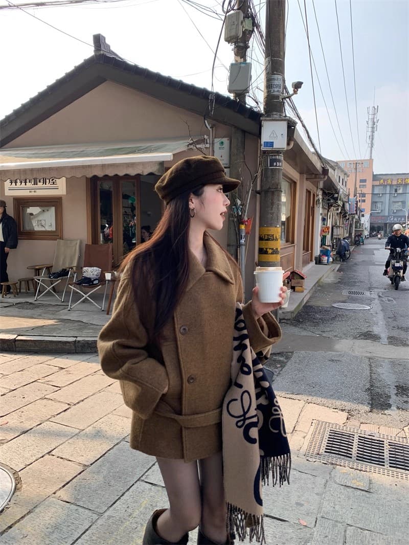 스탠드 칼라 쇼트 스타일 모직 여성 코트 2026 가을 겨울 새로운 작은 키 프로필 모양 레이스업 패션 모직 코트 한 부서 상세 이미지 3