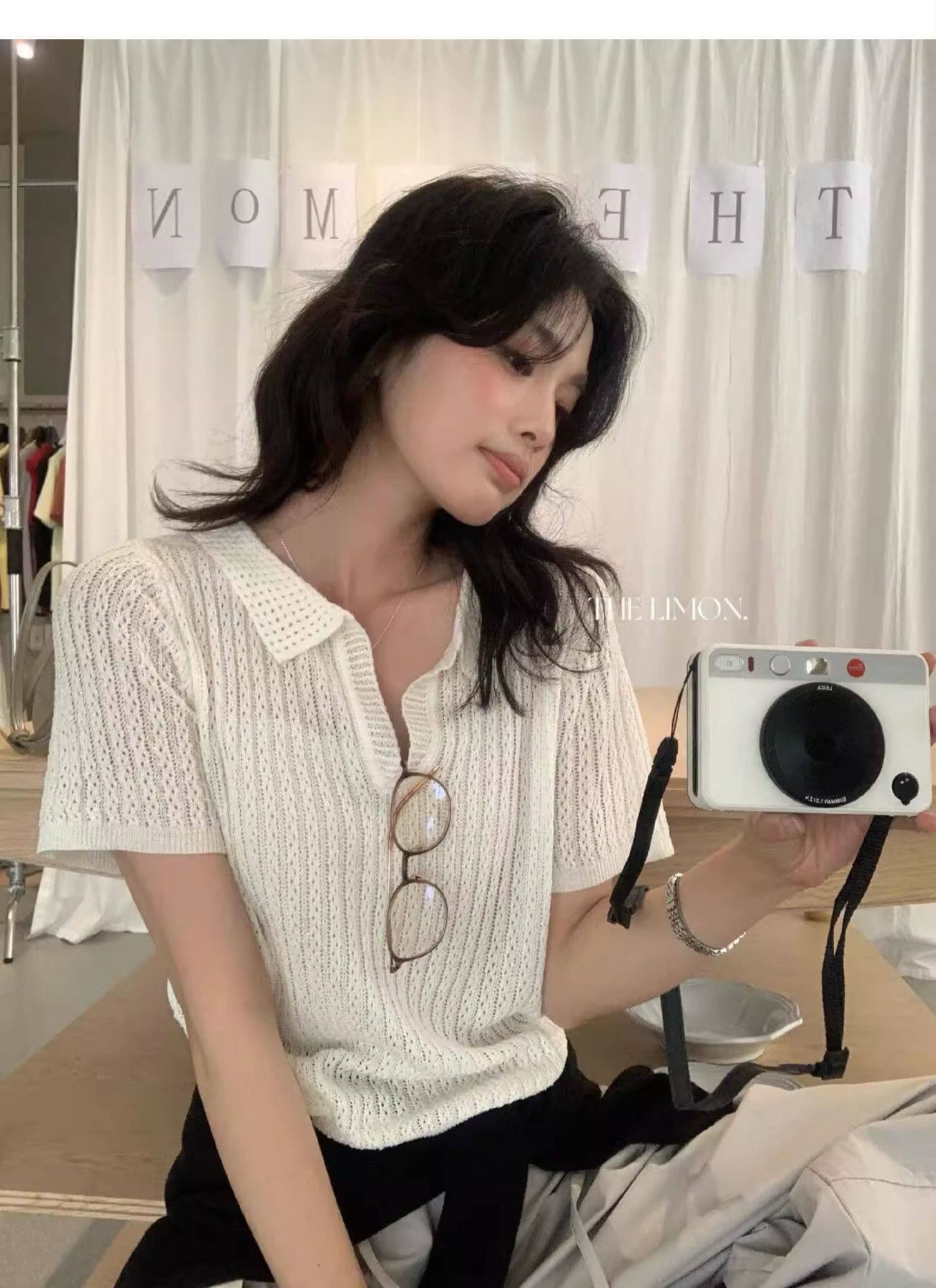 도파민 파란색 POLO 칼라 긍정적 인 어깨 반팔 니트 티셔츠 여성 여름 느슨함 센스 루즈핏 폴로 칼라 홀로우 아웃 맨위 상세 이미지 8