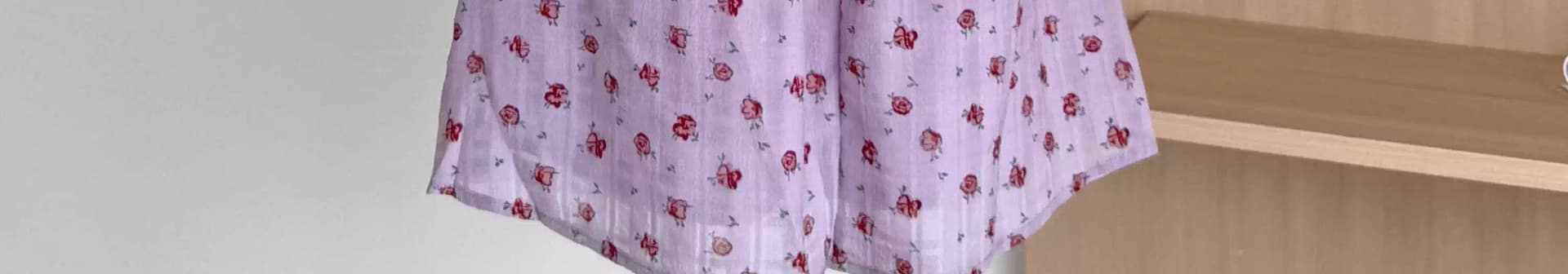 네리 보라색 행침 목 백리스 슬립 꽃무늬 중간 길이 맨위 여름 해변가 휴가 상세 이미지 10