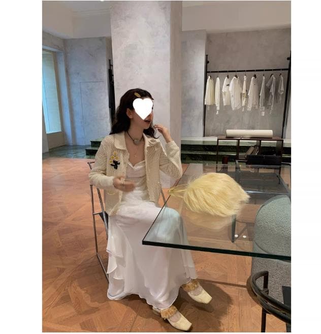 폴로 칼라 3 차원 작은 데이지 꽃 자수 니트 맨위 여성 홀로우 아웃 긴팔 자외선 차단 재킷 상세 이미지 4