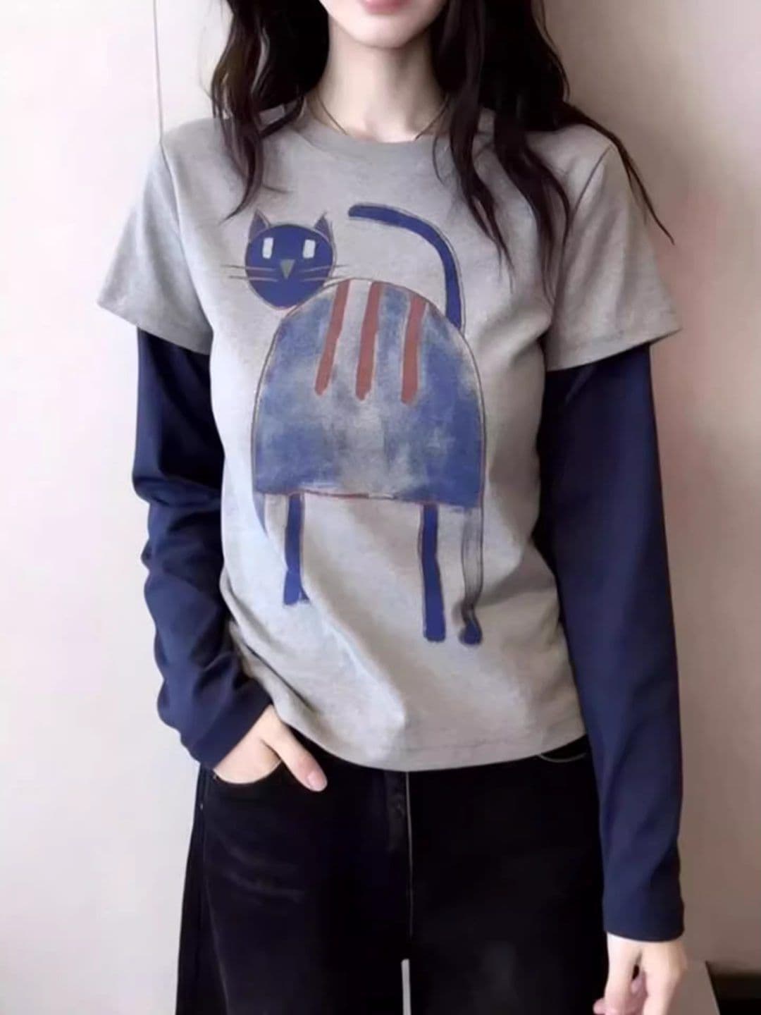 한국 스타일 디자인 센스 페이크 레이어드 고양이 프린트 라운드 넥 긴팔 티셔츠 봄 세련된 외국 가스 기본 셔츠 맨위 여성 상세 이미지 8